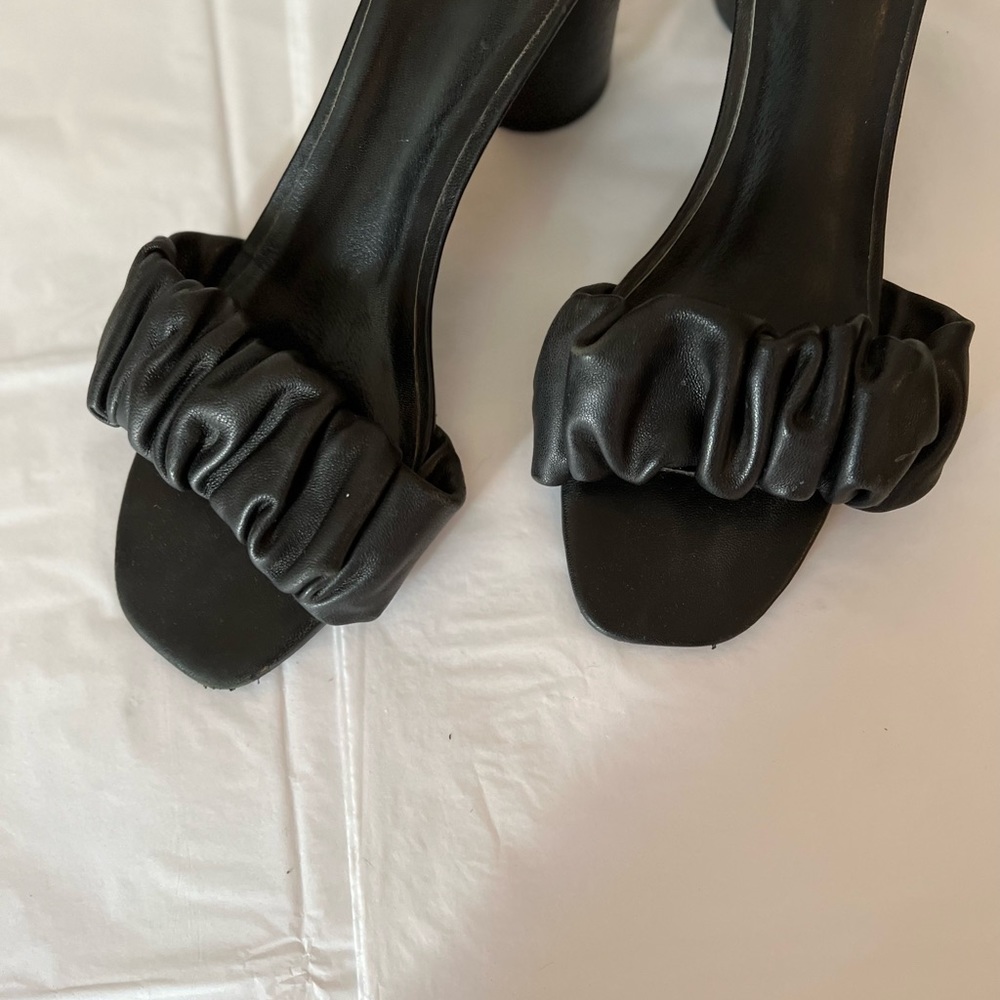 Lpa Robyn Heel View 4